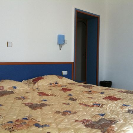 Rusalka Holiday Village Kamen Bryag Habitación foto