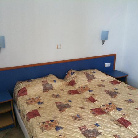 Rusalka Holiday Village Kamen Bryag Habitación foto
